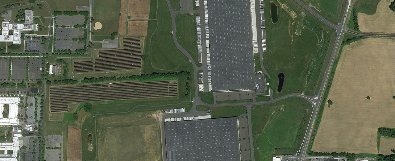Aerial view of the Uline Manufacturing and Distribution Facility