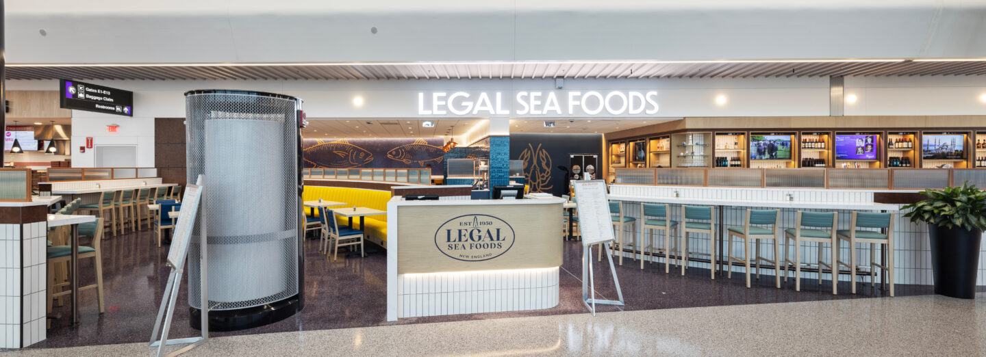 Legal Seafoods BOS Airport Terminal E