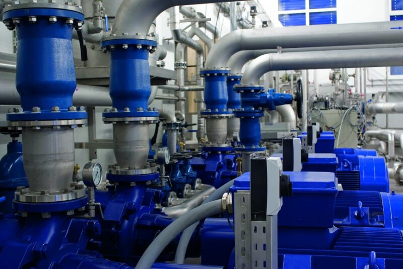 Commissioning equipment in building