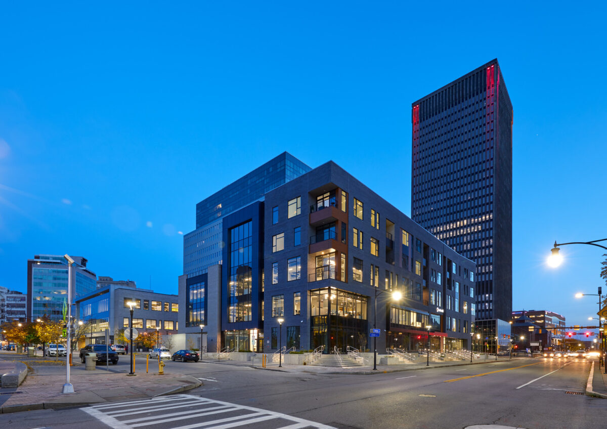260 East Broad Street Offices and Apartments