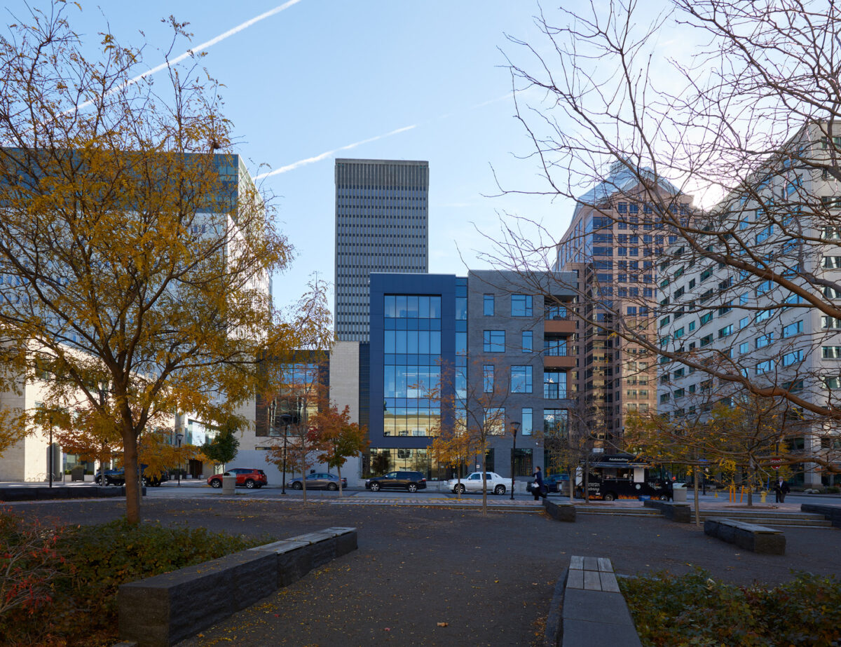 260 East Broad Street Offices and Apartments