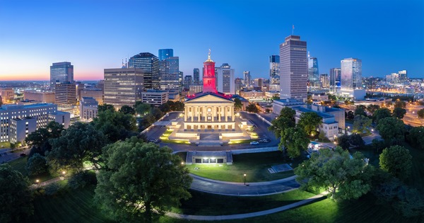 Nashville, Tennessee, USA skyline with the state capitol at blue hour.
